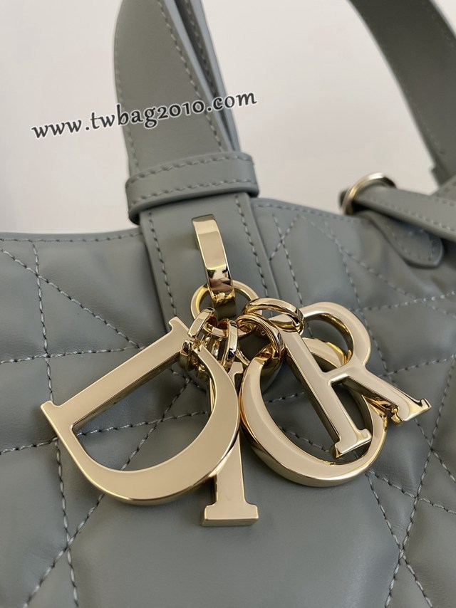 Dior专柜新款迪奥高仿原单中号岩石灰Toujours系列大菱格休闲女包 djfk1437